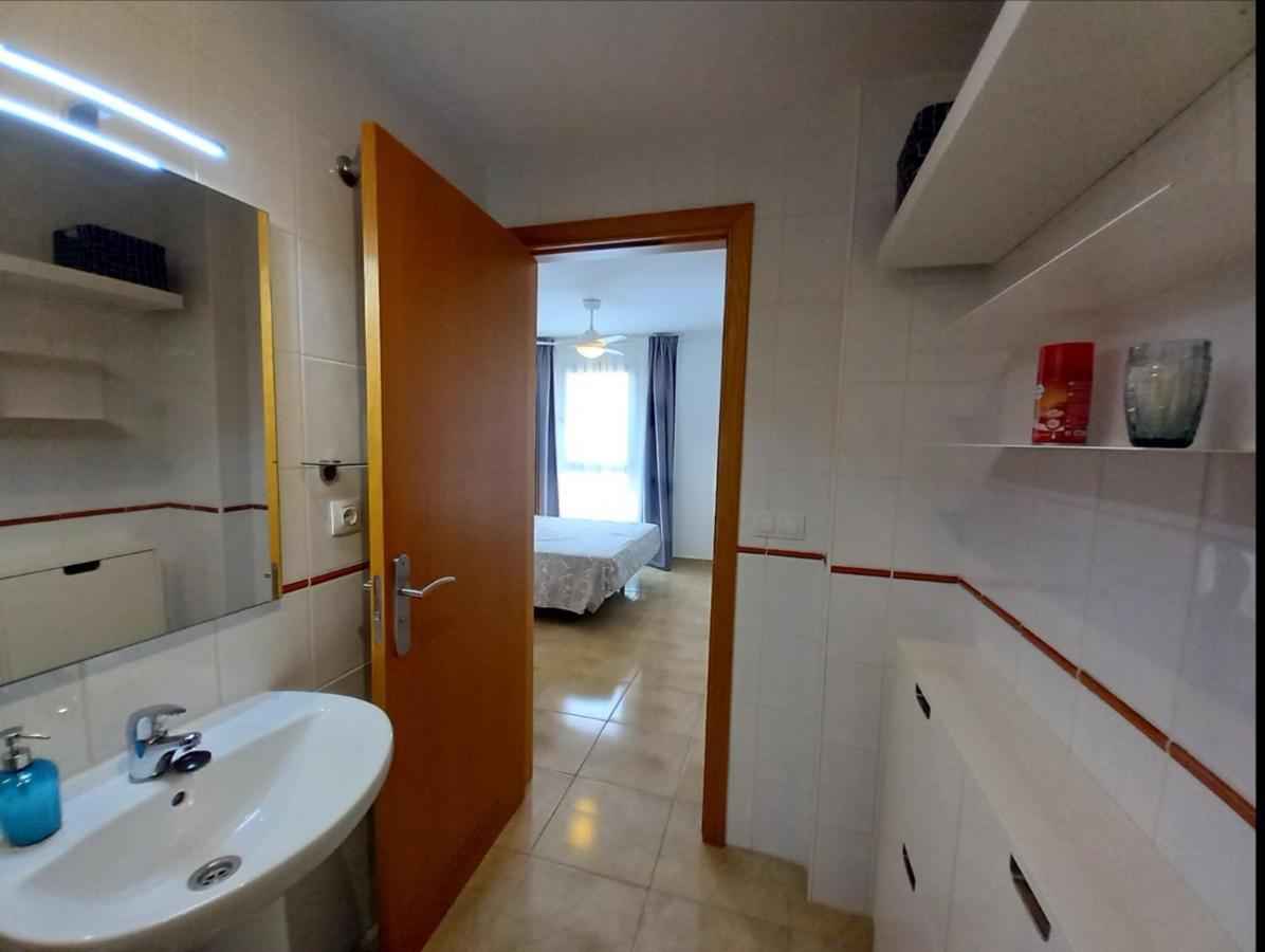 Modern House With 2 Bedrooms Near The Beach Castillo del Romeral Εξωτερικό φωτογραφία