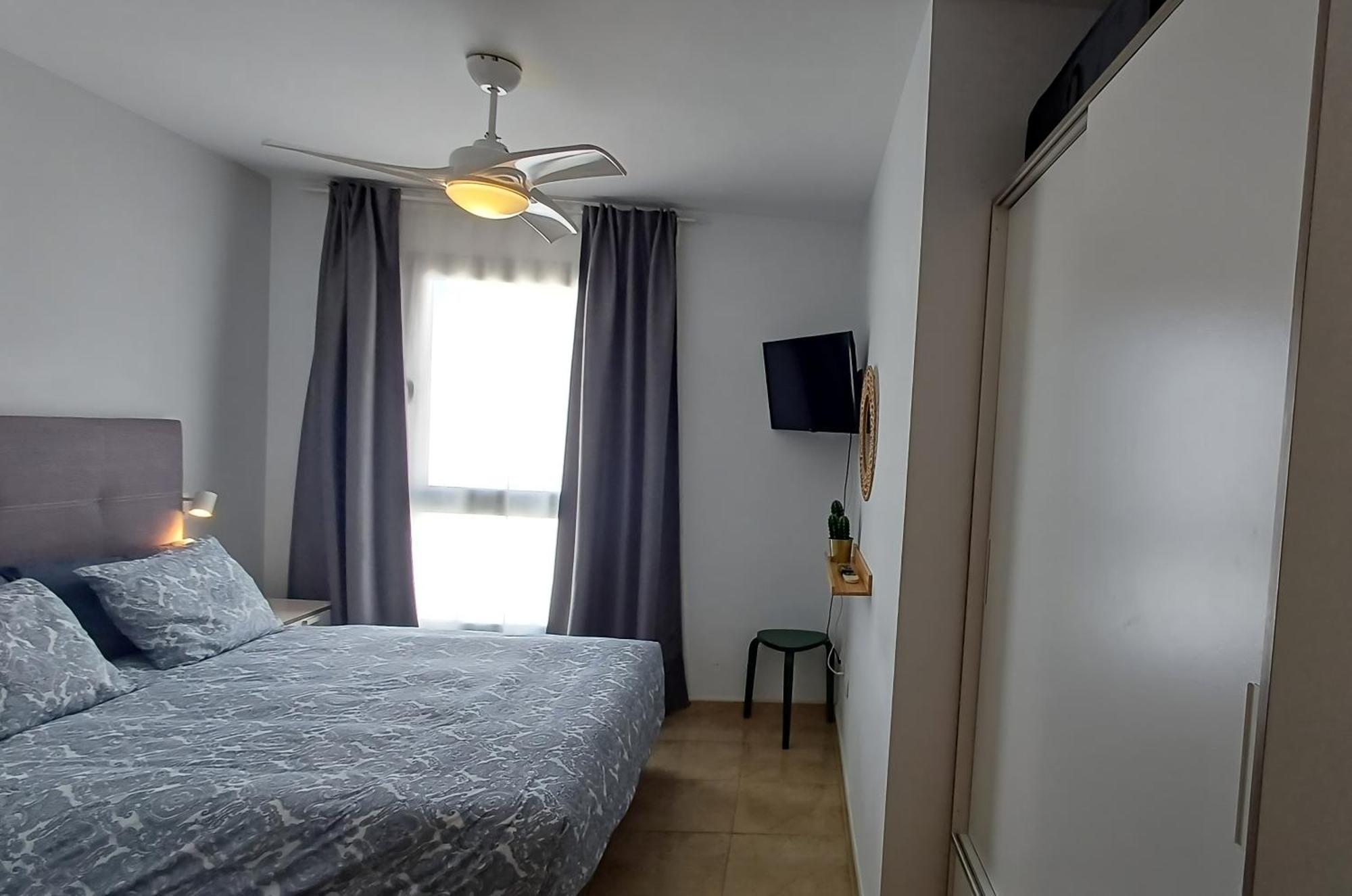 Modern House With 2 Bedrooms Near The Beach Castillo del Romeral Εξωτερικό φωτογραφία